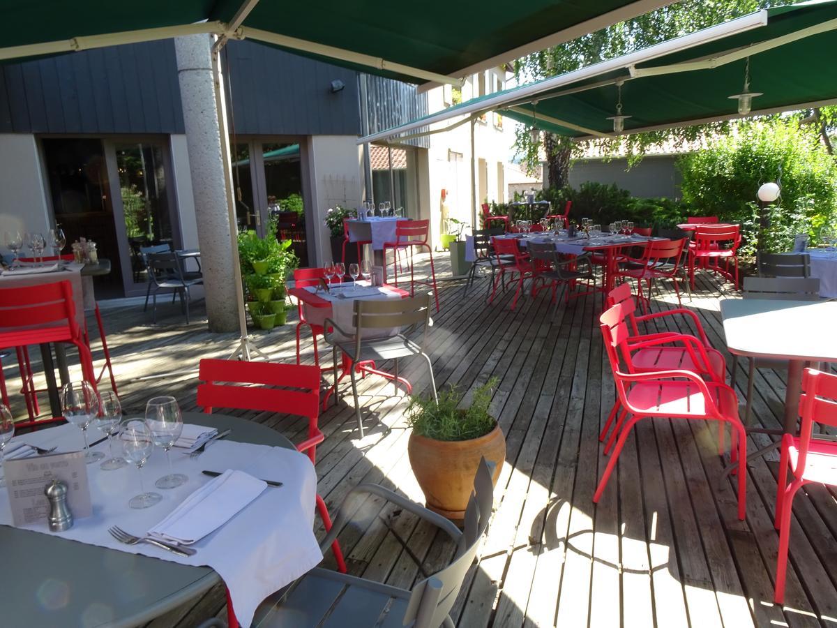 La Tour Hotel-Restaurant Dunières Exterior foto